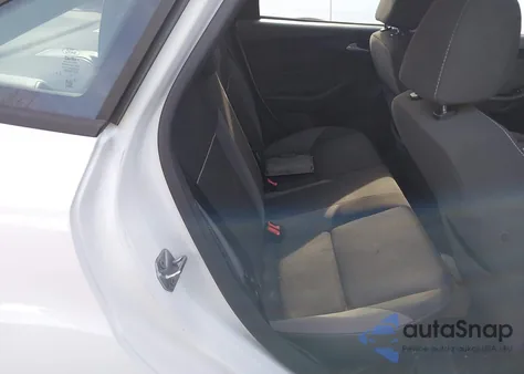 2013 Ford Focus Se из США, поврежденный, VIN 1FADP3F28DL178658